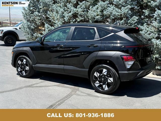 Photo of 2025 Abyss Black Pearl Hyundai KONA