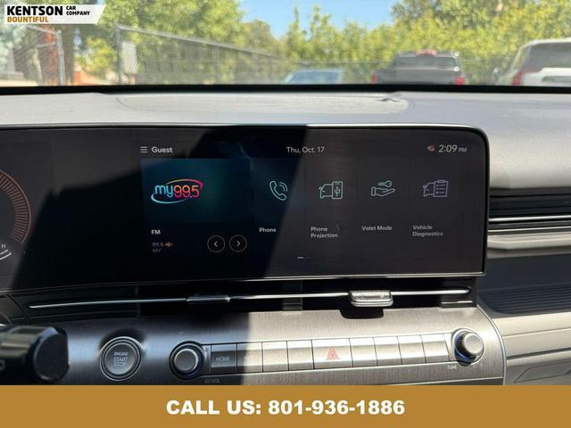 Photo of 2025 Abyss Black Pearl Hyundai KONA