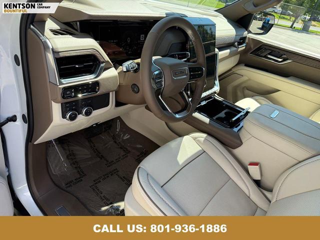 Photo of 2025 White GMC Yukon XL