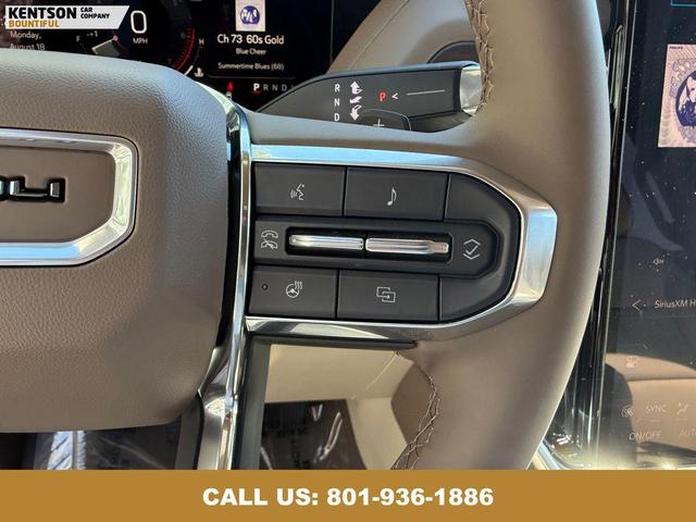 Photo of 2025 White GMC Yukon XL