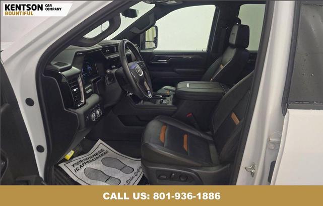 Photo of 2025 Summit White GMC Sierra 3500