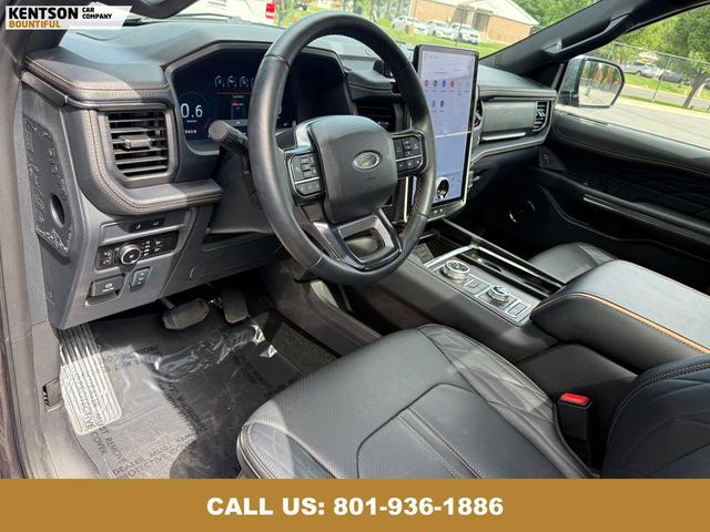 Photo of 2024 Dark Matter Gray Metallic Ford Expedition
