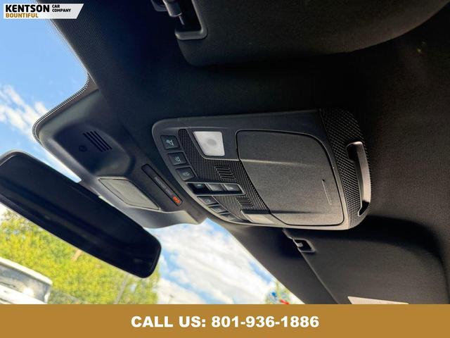 Photo of 2024 Dark Matter Gray Metallic Ford Expedition