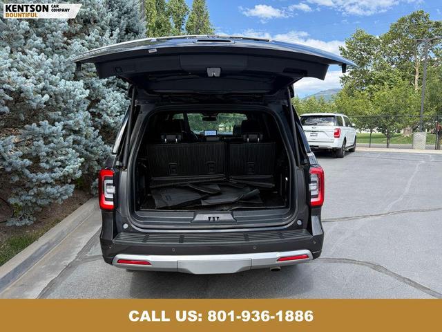 Photo of 2024 Dark Matter Gray Metallic Ford Expedition