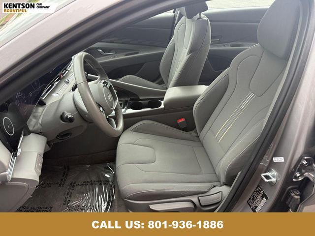 Photo of 2025 Fluid Metal Hyundai ELANTRA