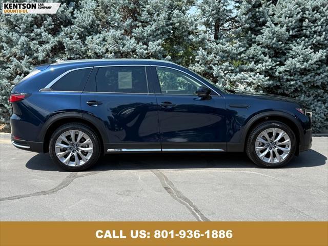 Photo of 2024 Deep Crystal Blue Mica Mazda CX-90