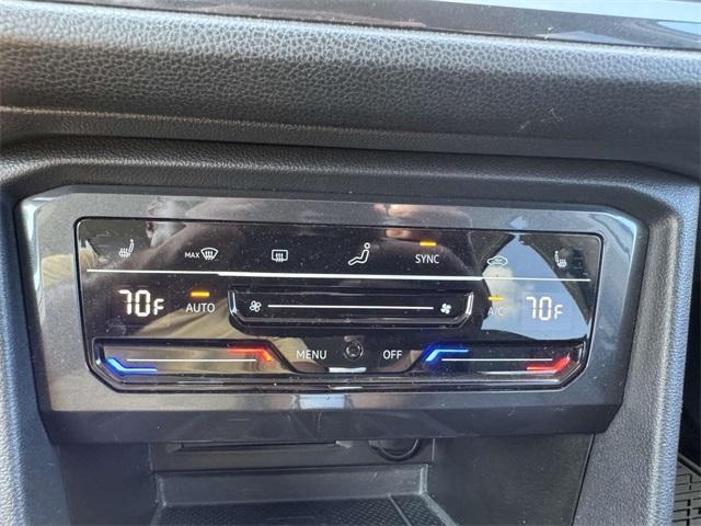 Photo of 2023 Opal White Pearl Effect Volkswagen Tiguan