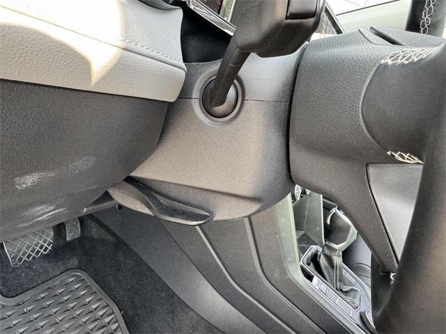 Photo of 2022 Deep Black Pearl Effect Volkswagen Taos