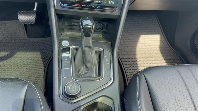 Photo of 2022 Deep Black Pearl Effect Volkswagen Tiguan