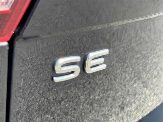 Photo of 2022 Deep Black Pearl Effect Volkswagen Tiguan