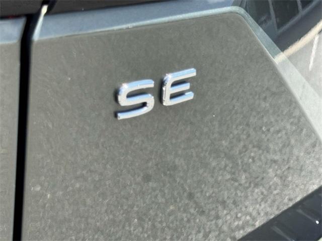 Photo of 2024 Avocado Green Volkswagen Atlas