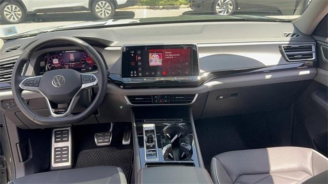 Photo of 2024 Avocado Green Volkswagen Atlas