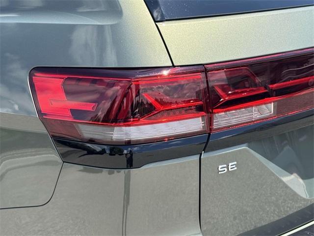 Photo of 2024 Avocado Green Volkswagen Atlas