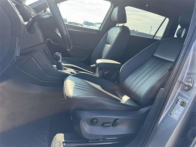 Photo of 2022 Pyrite Silver Metallic Volkswagen Tiguan