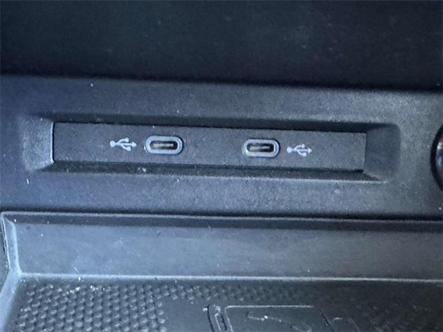 Photo of 2021 Deep Black Pearl Effect Volkswagen Tiguan