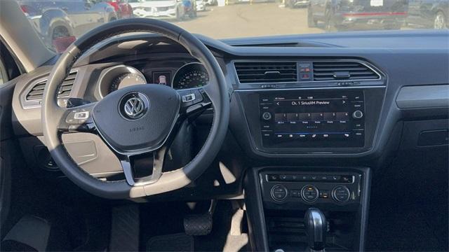 Photo of 2021 Deep Black Pearl Effect Volkswagen Tiguan