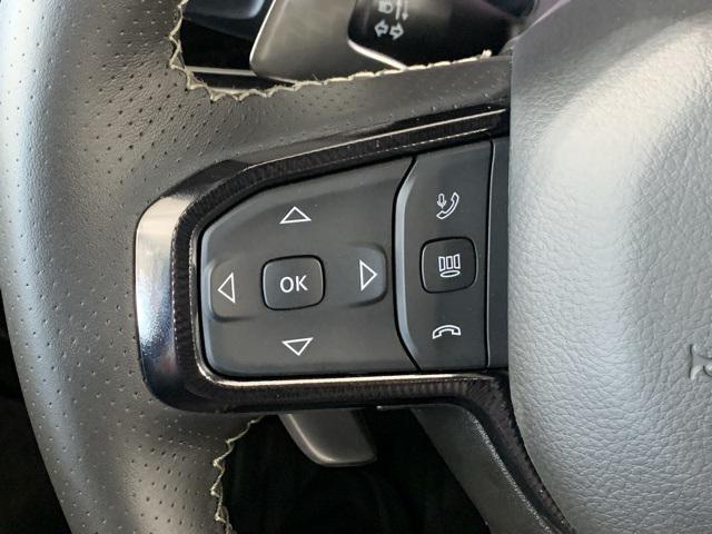 Photo of 2026 Diamond Black Crystal Pearlcoat RAM 1500