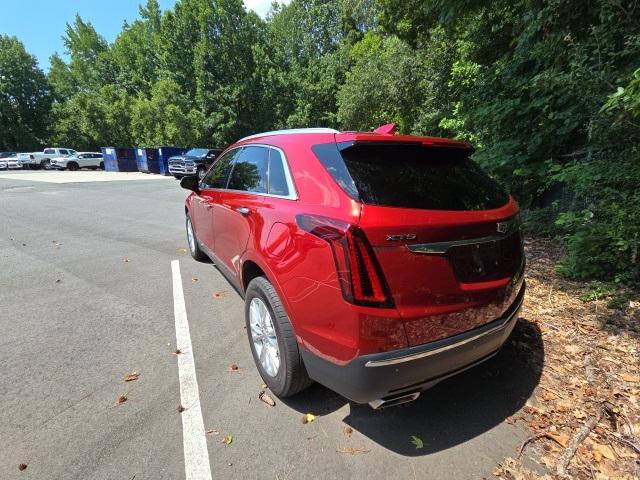 Photo of 2022 Infrared Tintcoat Cadillac XT5