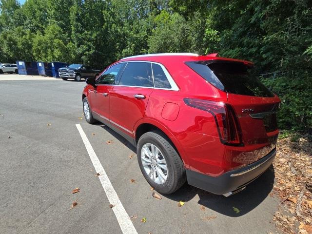 Photo of 2022 Infrared Tintcoat Cadillac XT5