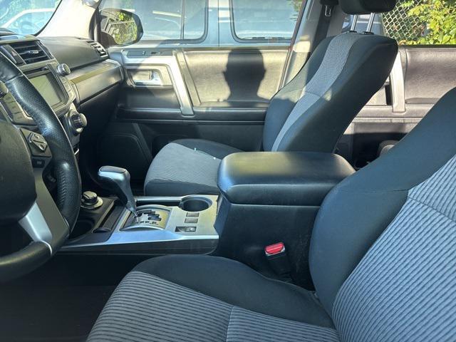 Photo of 2016 Barcelona Red Metallic Toyota 4Runner