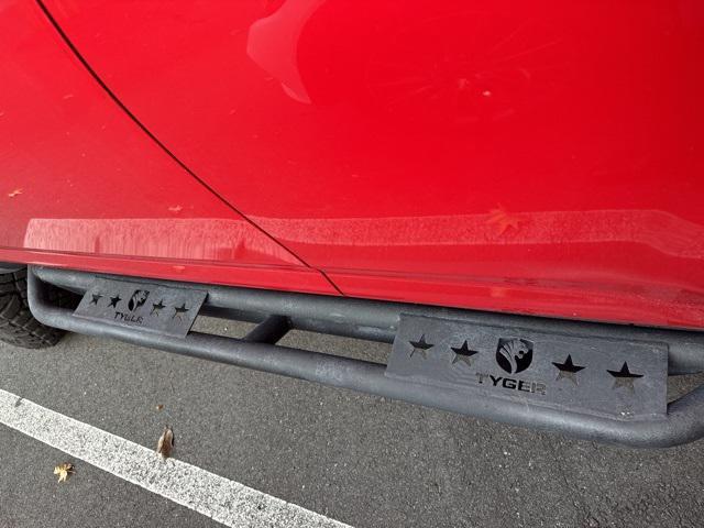 Photo of 2016 Barcelona Red Metallic Toyota 4Runner