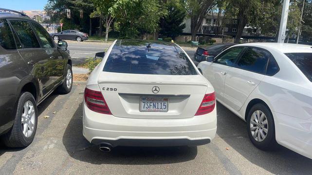 Photo of 2014 White Mercedes-Benz C-Class