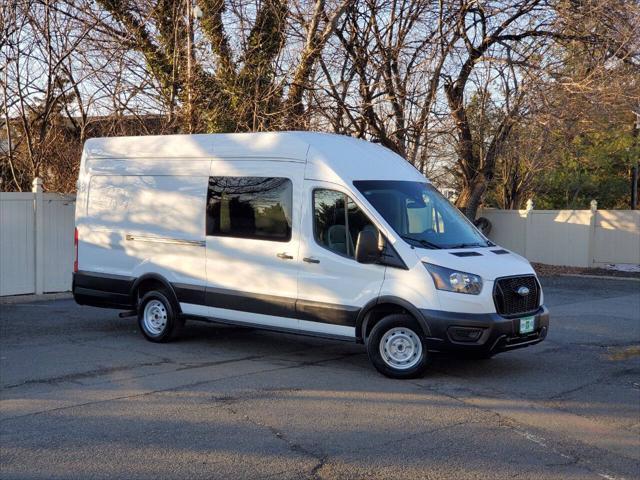 2023 Ford Transit-250