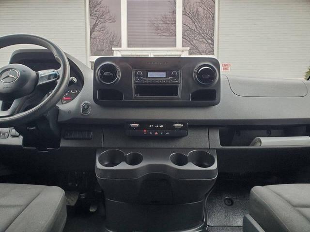 Photo of 2023 White Mercedes-Benz Sprinter 2500
