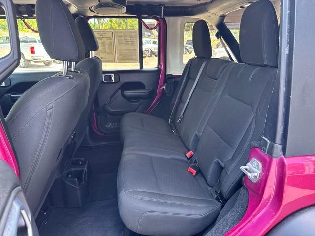Photo of 2021 Tuscadero Pearlcoat Jeep Wrangler Unlimited