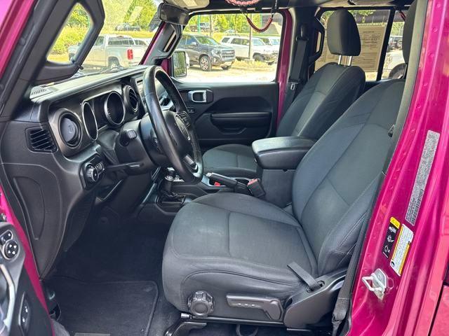Photo of 2021 Tuscadero Pearlcoat Jeep Wrangler Unlimited