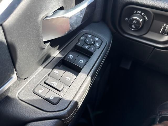 Photo of 2025 Diamond Black RAM 2500