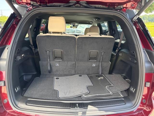 Photo of 2025 Velvet Red Pearlcoat Jeep Grand Cherokee L