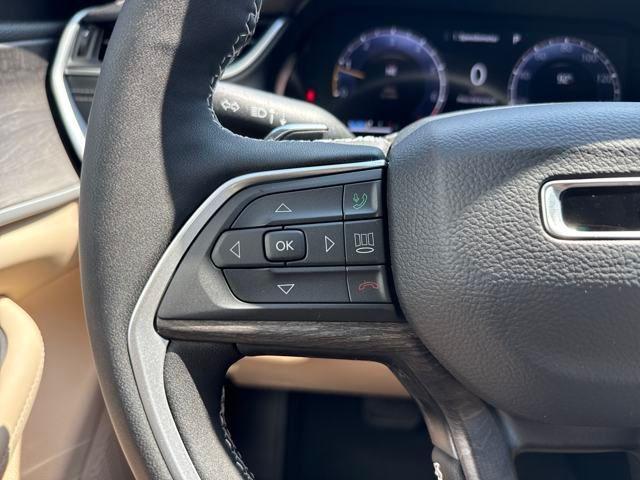 Photo of 2025 Velvet Red Pearlcoat Jeep Grand Cherokee L