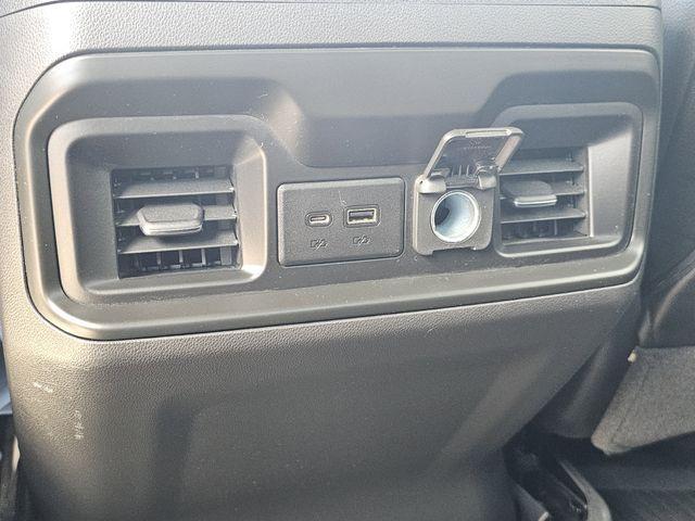 Photo of 2021 Black Chevrolet Silverado 1500