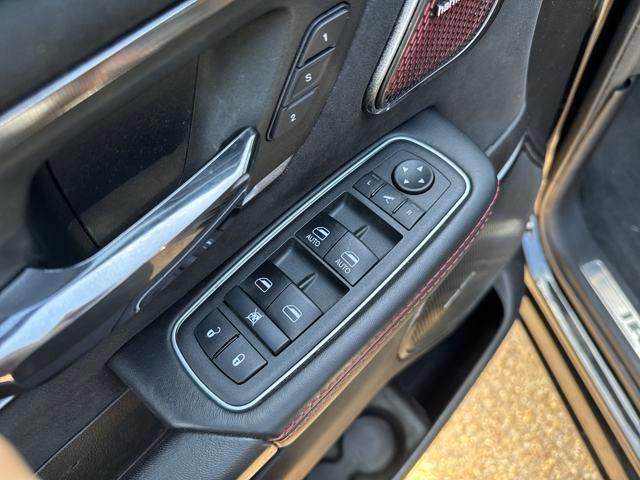 Photo of 2022 Diamond Black RAM 1500