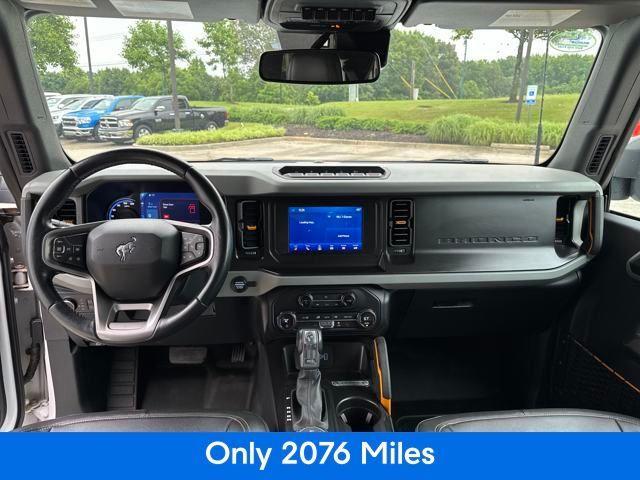 Photo of 2021 Oxford White Ford Bronco