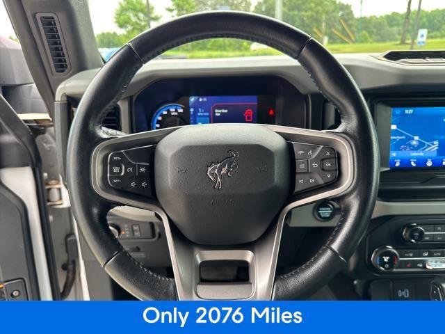 Photo of 2021 Oxford White Ford Bronco