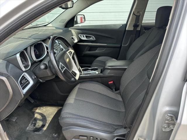 Photo of 2012 Silver Ice Metallic Chevrolet Equinox
