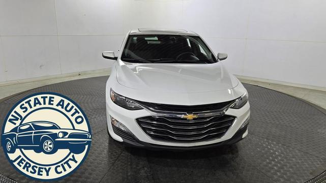 Photo of 2024 Summit White Chevrolet Malibu