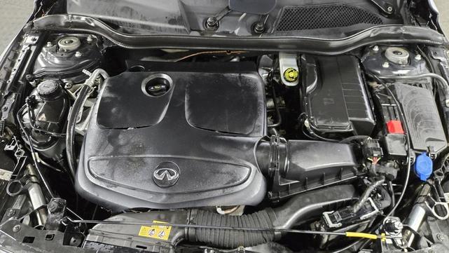 Photo of 2018 Graphite Shadow INFINITI QX30