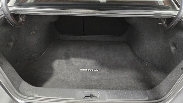 Photo of 2025 Gun Metallic Nissan Sentra