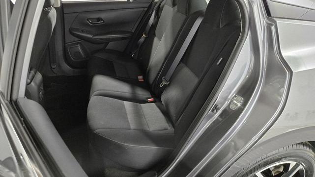 Photo of 2025 Gun Metallic Nissan Sentra