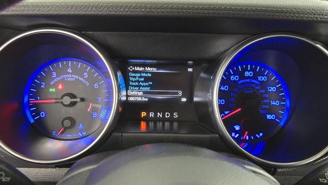 Photo of 2021 Oxford White Ford Mustang