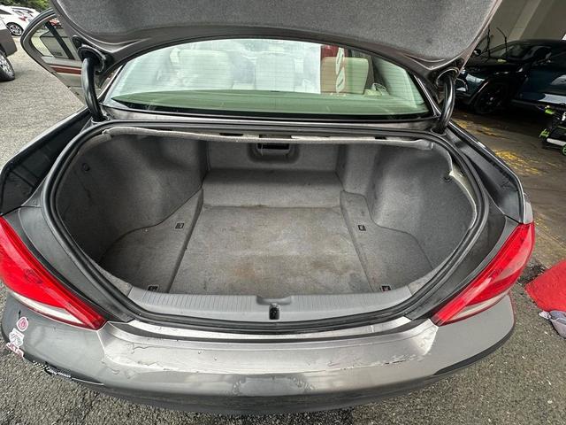 Photo of 2006 Carbon Gray Pearl Acura RL