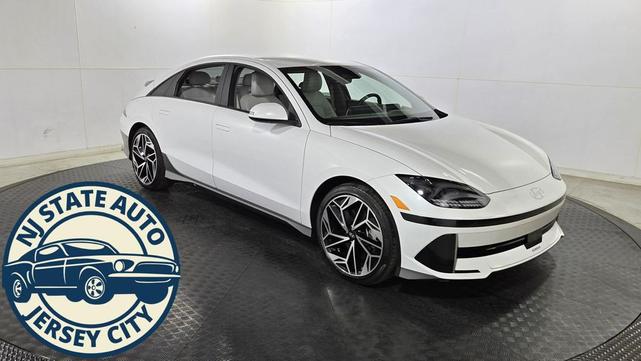 Photo of 2023 Serenity White Hyundai IONIQ 6