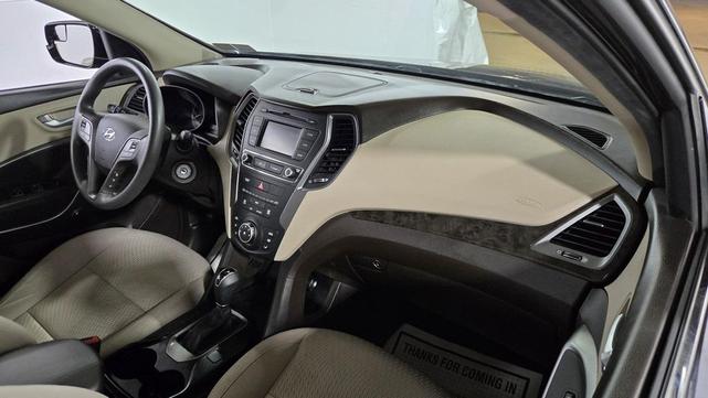 Photo of 2018 Platinum Graphite Hyundai Santa Fe Sport