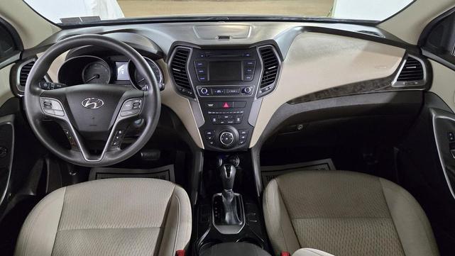 Photo of 2018 Platinum Graphite Hyundai Santa Fe Sport