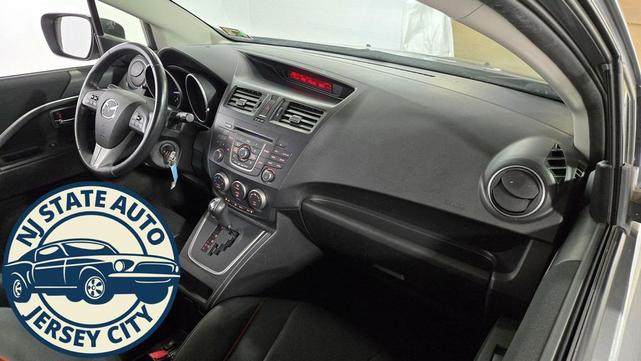 Photo of 2012 Liquid Silver Metallic Mazda Mazda5