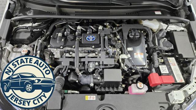 Photo of 2022 Wind Chill Pearl Toyota Corolla Hybrid