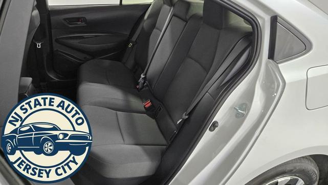 Photo of 2022 Wind Chill Pearl Toyota Corolla Hybrid